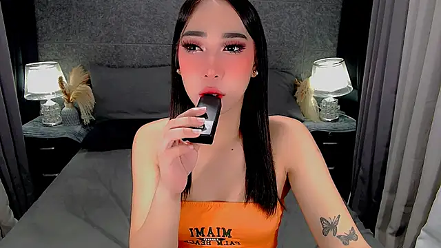 Snapshot of kisha_greyson chatting on February 14, 6:48 pm kisha greyson online show from February 14, 6:48 pm