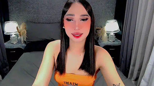 Snapshot of kisha_greyson chatting on February 15, 6:59 pm kisha greyson online show from February 15, 6:59 pm