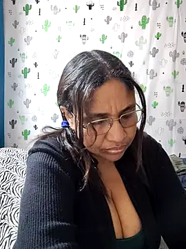 Avannay online show from September 26, 11:53 pm