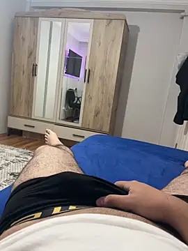 Erenn9972 online show from September 10, 6:30 pm