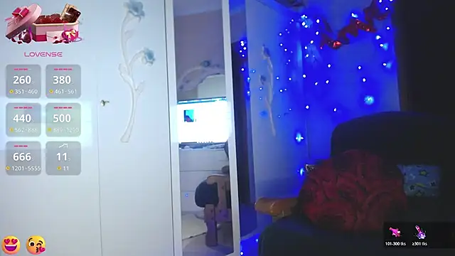 Snapshot of MIA_LO_VE chatting on July 26, 6:48 pm MIA LO VE online show from July 26, 6:48 pm