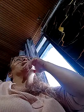 Lady 16 online show from February 18, 10:06 pm