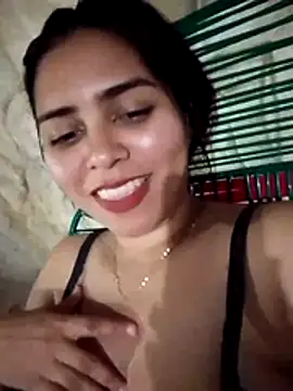 Snapshot of yesi-nursehot chatting on November 11, 12:32 am yesi-nursehot online show from November 11, 12:32 am