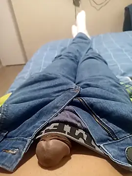 comobucetinhas online show from September 25, 7:39 pm