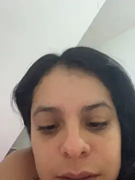 Snapshot of Moon-Lice chatting on March 24, 12:48 am Moon-Lice online show from March 24, 12:48 am