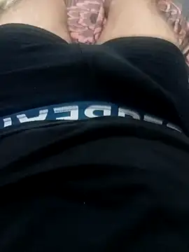 Snapshot of BRAYAN__22 chatting on October 24, 4:58 pm BRAYAN  22 online show from October 24, 4:58 pm