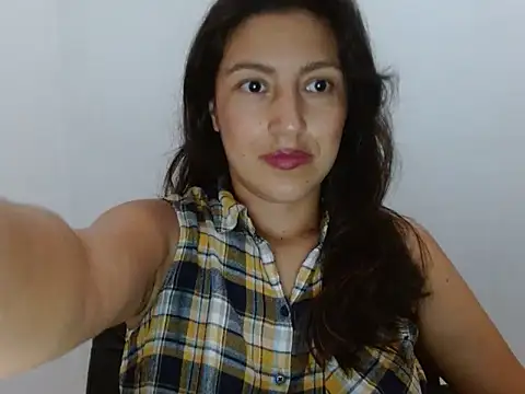 Snapshot of SarahFriendly chatting on May 30, 2:41 am SarahFriendly online show from May 30, 2:41 am