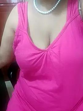 Snapshot of tami_lavanya chatting on September 29, 10:31 am tami lavanya online show from September 29, 10:31 am