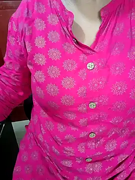 Snapshot of tami_lavanya chatting on September 30, 4:28 am tami lavanya online show from September 30, 4:28 am