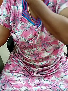 tami lavanya online show from October 30, 6:41 pm