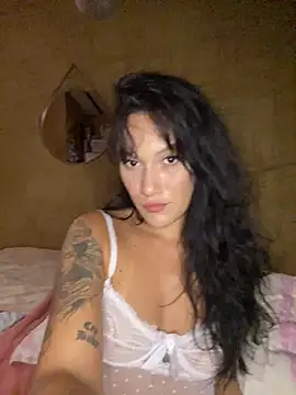 jepetitoiseau online show from January 16, 10:36 pm