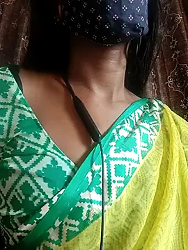 Snapshot of kavya-telugu84 chatting on April 26, 10:02 am kavya-telugu84 online show from April 26, 10:02 am
