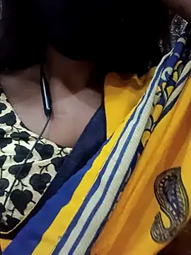 Snapshot of kavya-telugu84 chatting on May 5, 5:54 pm kavya-telugu84 online show from May 5, 5:54 pm