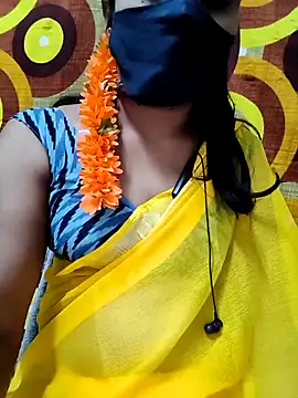 Snapshot of deepa-telugu143 chatting on May 10, 6:35 pm deepa-telugu143 online show from May 10, 6:35 pm