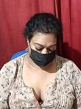 Snapshot of surekha-30 chatting on May 23, 5:50 pm surekha-30 online show from May 23, 5:50 pm