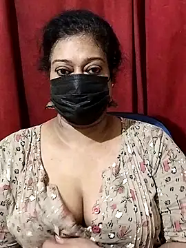 Snapshot of surekha-30 chatting on June 15, 5:48 pm surekha-30 online show from June 15, 5:48 pm