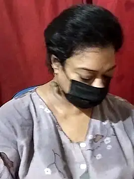 Snapshot of surekha-30 chatting on June 18, 5:39 pm surekha-30 online show from June 18, 5:39 pm