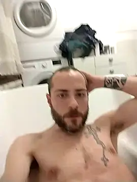 Baldassarre1990 online show from November 6, 10:32 pm