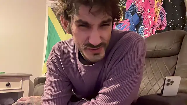 Snapshot of VeeJay48826 chatting on October 18, 2:47 am VeeJay48826 online show from October 18, 2:47 am