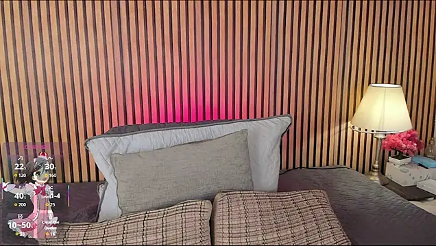 keeyla stone online show from April 4, 8:17 pm