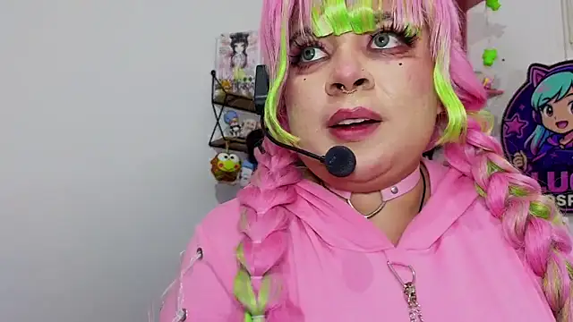 Lucycosplay777 online show from April 19, 1:16 am