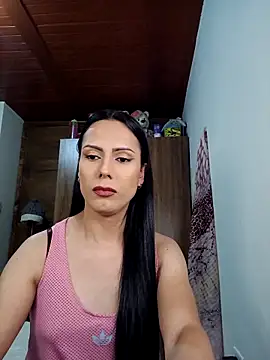 Snapshot of grecia_live69 chatting on October 10, 1:04 am grecia live69 online show from October 10, 1:04 am