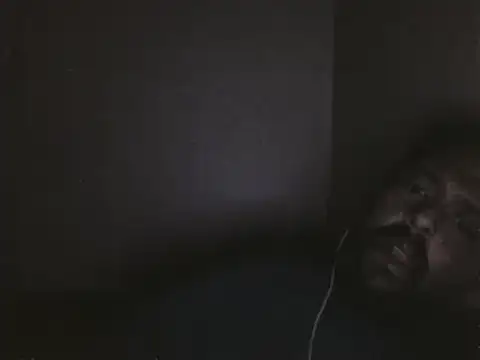 elpoop7305 online show from February 11, 1:10 am