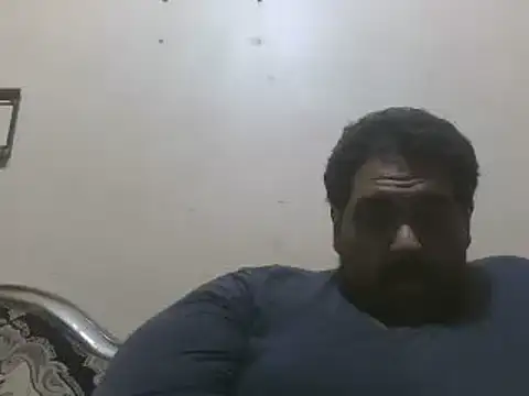 elpoop7305 online show from April 1, 11:24 pm