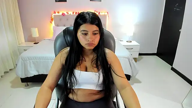 Snapshot of Miss_Cataleya__ chatting on April 27, 11:41 am Miss Cataleya online show from April 27, 11:41 am