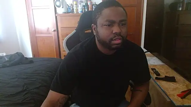 Breadwinnah online show from February 3, 10:26 pm