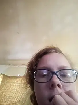 Snapshot of countrymomma chatting on September 11, 1:00 pm countrymomma online show from September 11, 1:00 pm