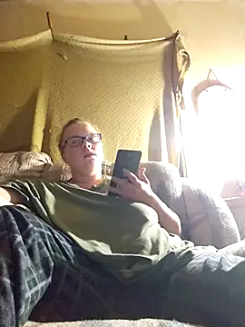 Snapshot of countrymomma chatting on September 25, 4:27 am countrymomma online show from September 25, 4:27 am