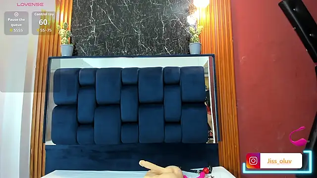 VioletRose as online show from March 7, 3:14 am