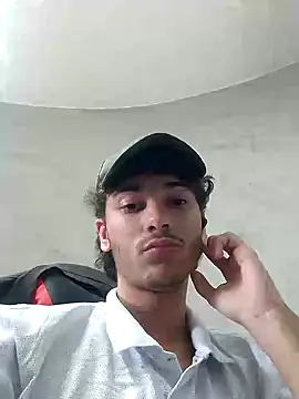 Snapshot of zyonboy1 chatting on October 1, 2:01 pm zyonboy1 online show from October 1, 2:01 pm