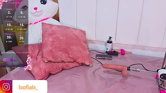 Snapshot of Abril_Velvet_a_ chatting on February 10, 12:59 am Abril Velvet a online show from February 10, 12:59 am