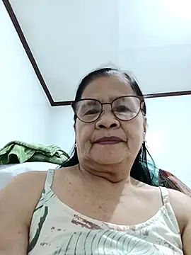 Snapshot of Sweet-Lita50 chatting on April 27, 11:08 am Sweet-Lita50 online show from April 27, 11:08 am