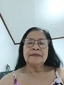 Snapshot of Sweet-Lita50 chatting on May 19, 2:40 am Sweet-Lita50 online show from May 19, 2:40 am