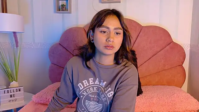 Snapshot of Conejita_420 chatting on October 6, 8:06 pm Conejita 420 online show from October 6, 8:06 pm