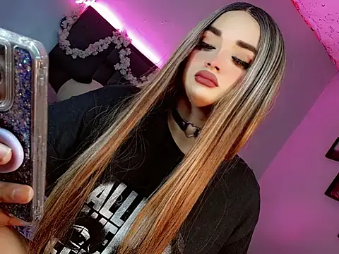 Snapshot of kattie_Sweet_ chatting on October 27, 7:29 pm kattie Sweet  online show from October 27, 7:29 pm