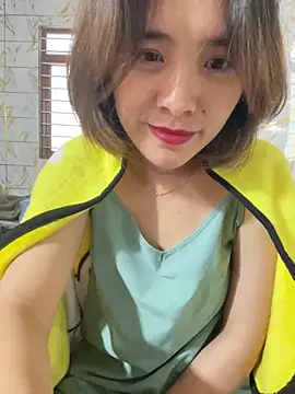 Lyzizi lovely09 online show from November 3, 2:46 am