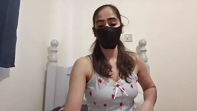 Snapshot of BobtailFormal chatting on February 9, 3:05 pm BobtailFormal online show from February 9, 3:05 pm