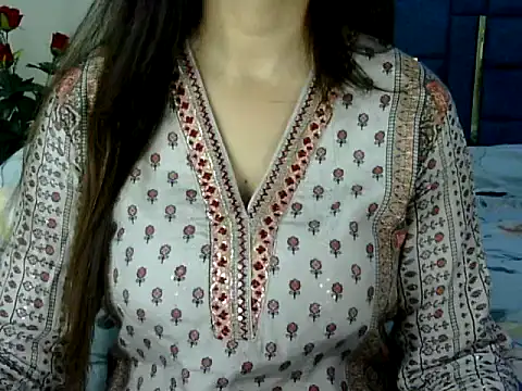 Snapshot of Rumi_cute chatting on May 11, 5:54 pm Rumi cute online show from May 11, 5:54 pm