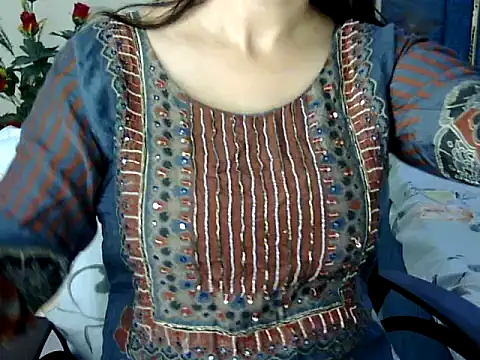 Snapshot of Rumi_cute chatting on May 12, 1:41 pm Rumi cute online show from May 12, 1:41 pm