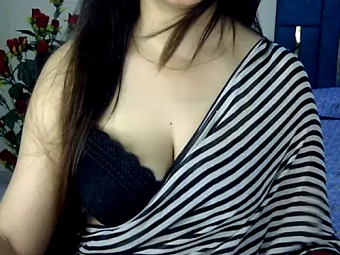 Snapshot of Rumi_cute chatting on May 31, 6:09 pm Rumi cute online show from May 31, 6:09 pm