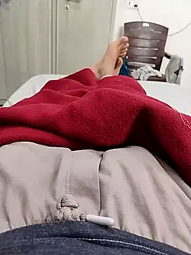 themasklover online show from March 1, 8:16 am