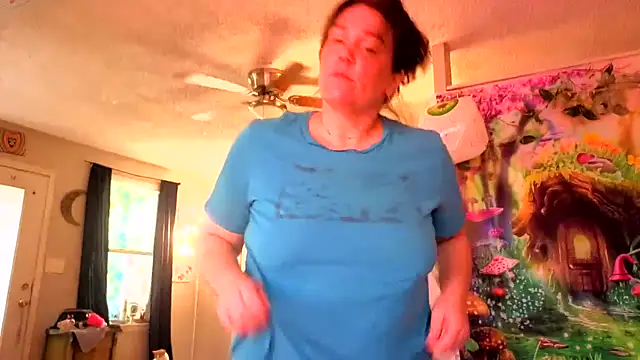 Snapshot of Princess__Kitty__ chatting on March 20, 3:28 pm Princess Kitty online show from March 20, 3:28 pm