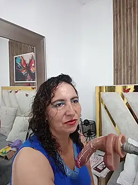 Luna Naughty1 online show from March 30, 6:42 pm