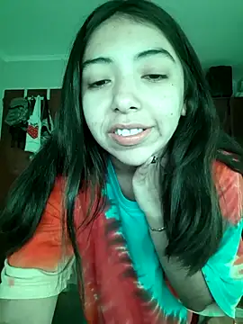 Snapshot of missapril0101 chatting on June 7, 5:44 am missapril0101 online show from June 7, 5:44 am