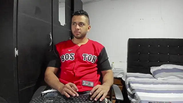 Ryan xc1 online show from May 7, 3:01 am