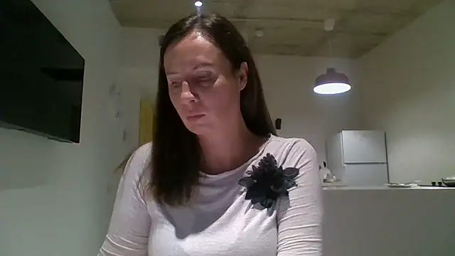 Snapshot of ALICAINWONDERLAND chatting on October 12, 4:06 pm ALICAINWONDERLAND online show from October 12, 4:06 pm